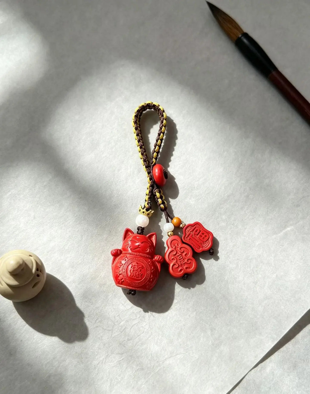 Cinnabar Fortune Cat Keychain Charm – Chinese Wealth & Blessing Amulet Pendant